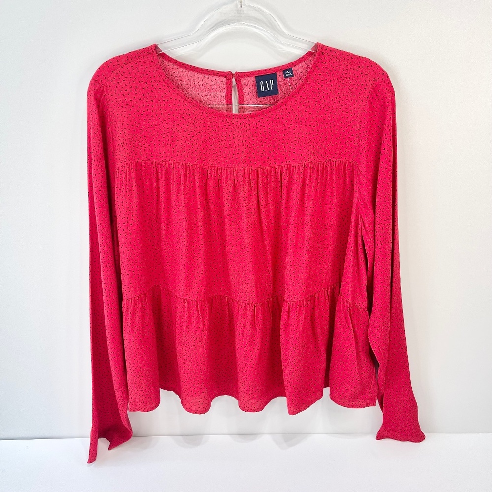 Gap NWT Tiered Blouse Red & Black Women’s Size Petite Large Scoop Neck Workwear
